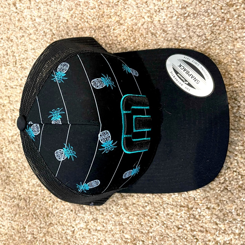 Travis Mathew SnapBack golf hat